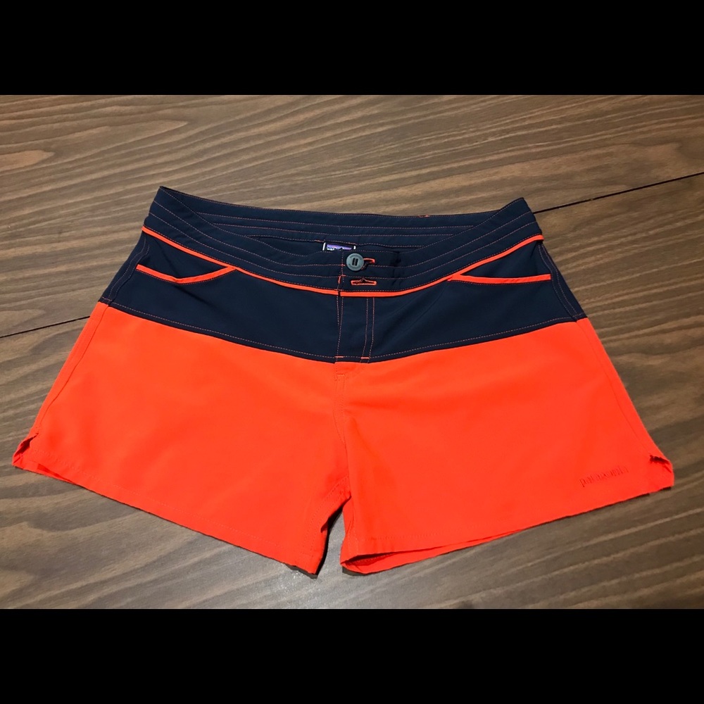 Patagonia Women’s Size 6 Shorts - Hiking/Board